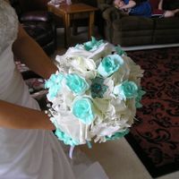 silk flowers = tacky?