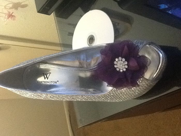 My shoes under....