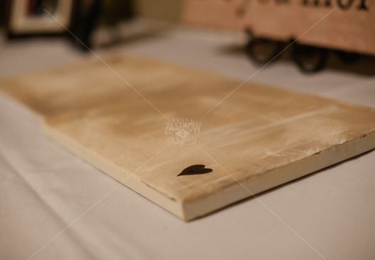 Any experience with canvas as guest book??