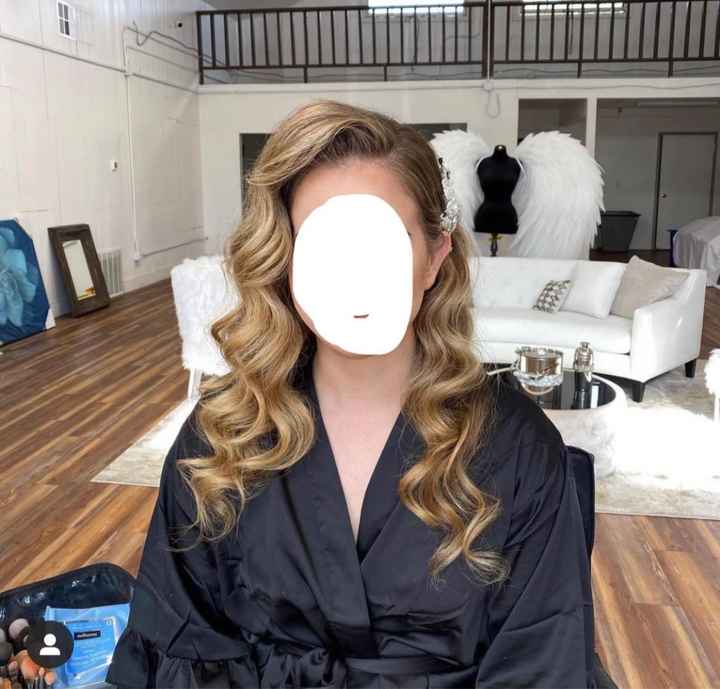 Vintage waves or curly low bun? - 3