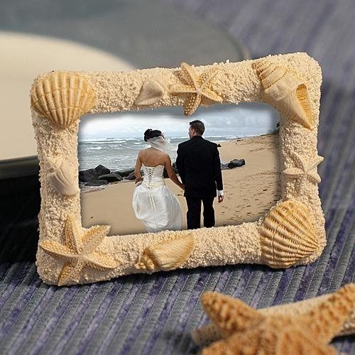 Ideas for favors for DW...