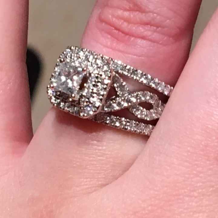 Picked out my wedding band today!! Pics