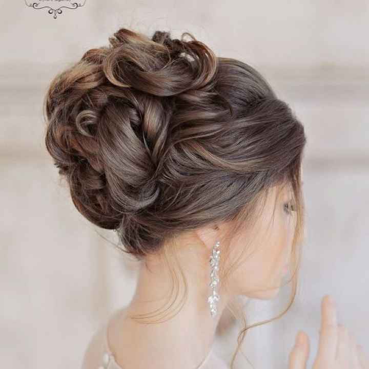 Long Haired Ladies-- Who's doing an updo?