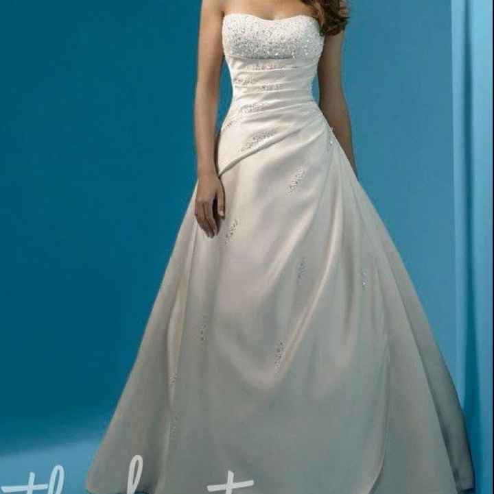 My dress is in...now I want to see yours!