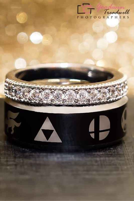 His ring arrived: I'll show mine if you show yours...