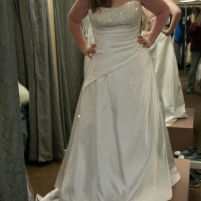 To all my plus size brides lets see how well u rocked your dress!!