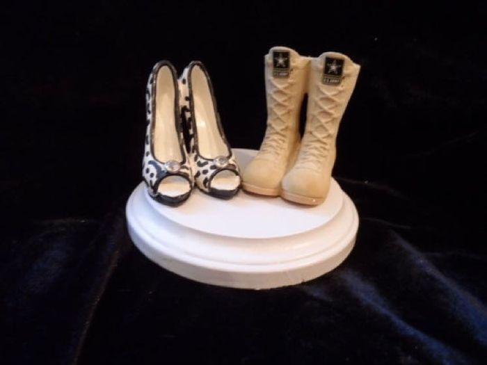 Show me your cake topper!