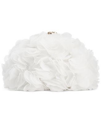 clutch / purse / wristlet - show us what you plan to carry