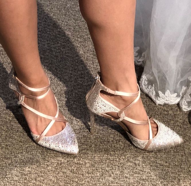 Show me your wedding shoes, any wedge heels in the house? 12
