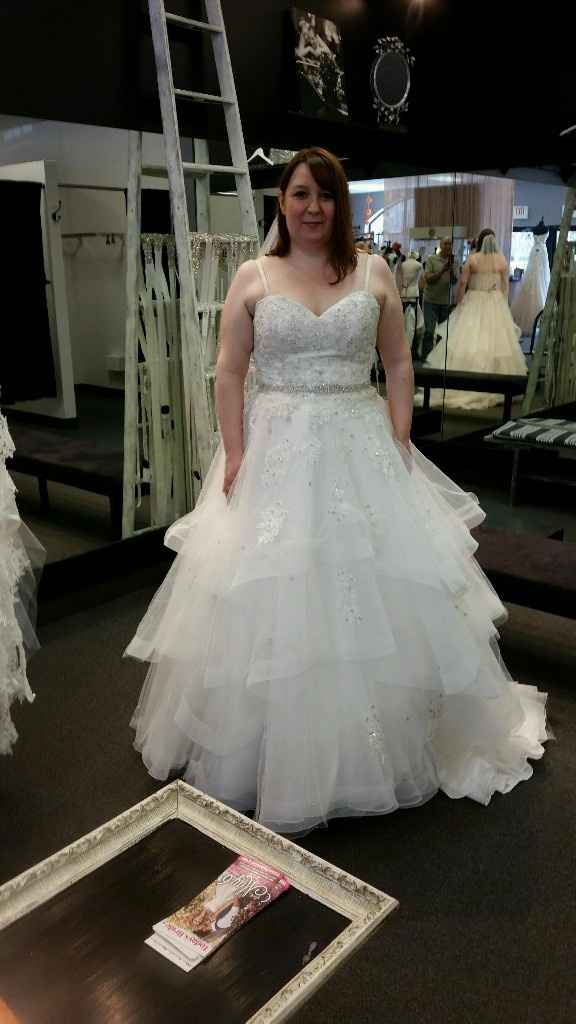 Does your wedding dress have lace, beading, or both? - 1