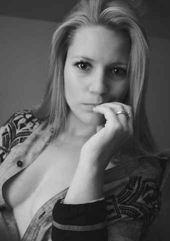 How to present "boudoir" photos to him?