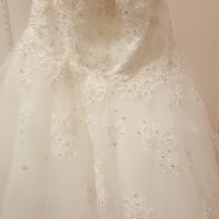 How many dresses did you try on? - 1