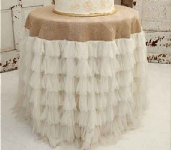 Do burlap, chalkboards, and tulle go together?