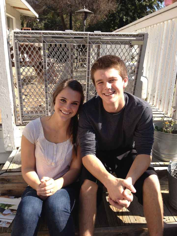 *Spin off* Fit Brides TBT post. Do any of you have your first picture with FH?!