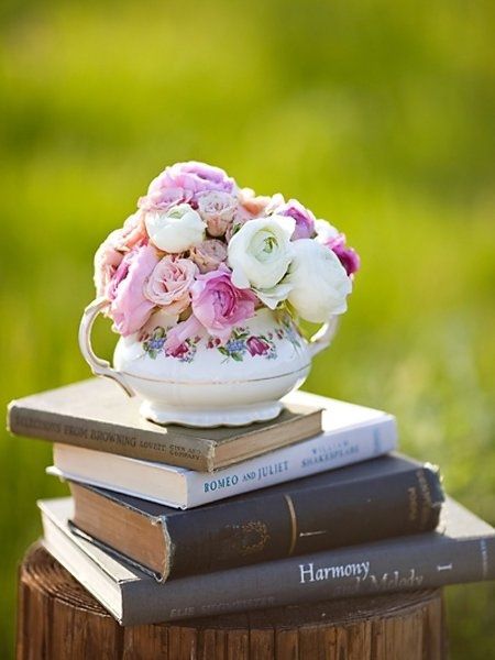 Rustic/Vintage Center Pieces ideas?