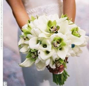 Flowers to go with my dress style?