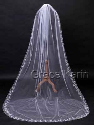 Wedding Veil? Are you wearing one? What style? Do brides still wear it over the face?