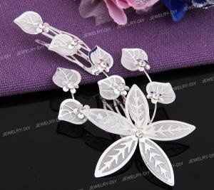 Bridesmaid gifts...what are you getting your girls?