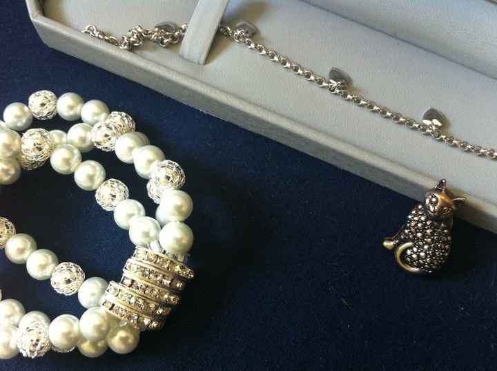 My Grandmother's Jewelry (I need YOUR Help)!