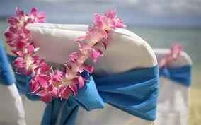 Beach / Outdoor Weddings ..flowers?
