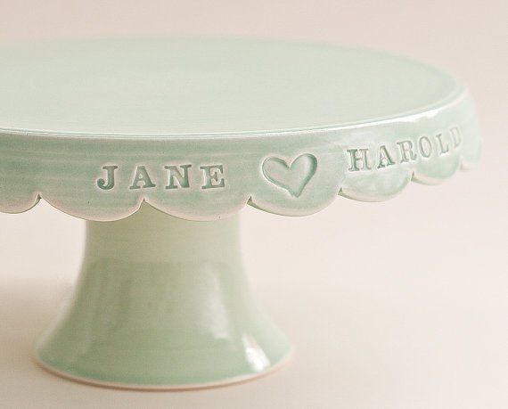 Cake Stands...Let's see them Ladies!