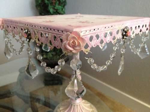 Cake Stands...Let's see them Ladies!