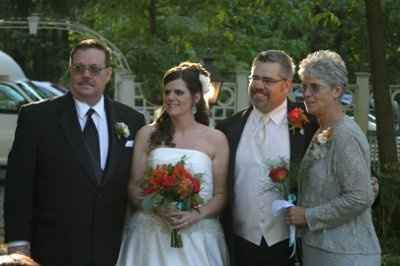 Say hello to the new Mrs!!! (PIC HEAVY)