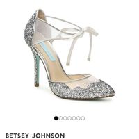 Let me see your shoes!