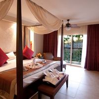 Show Me Your All-Inclusives!!