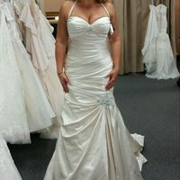 I want to see dresses!