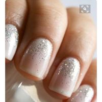 Show me those Nails!