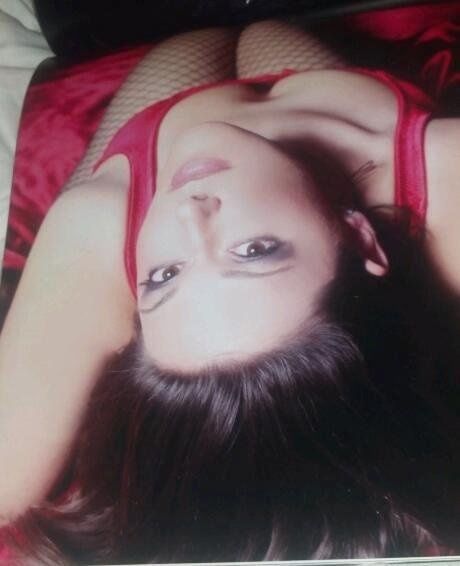 If I was going to spend money for a boudoir shoot...*UPDATE WITH FREDRICKS COUPON CODE IN COMMENTS*