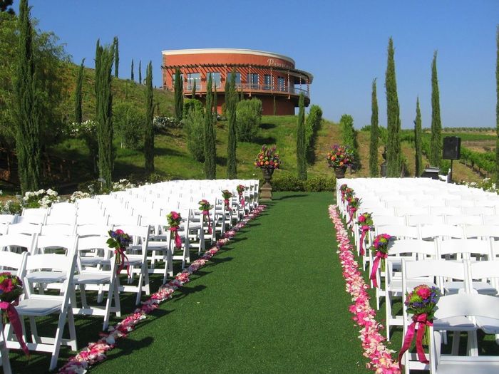 Has anyone gotten married at falkner winer in Temecula?