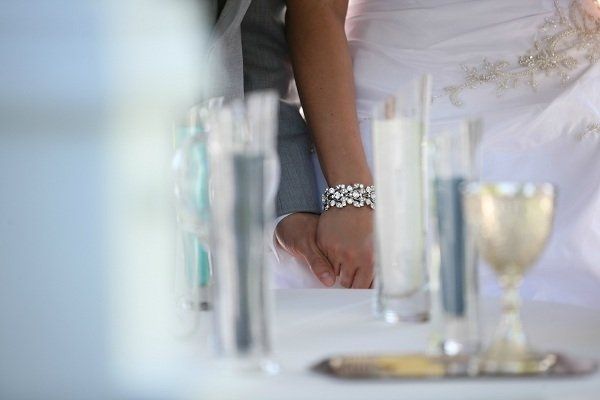let's see your wedding jewelry...earrings, necklaces, etc.
