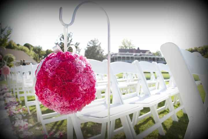 Show me your aisle decor!
