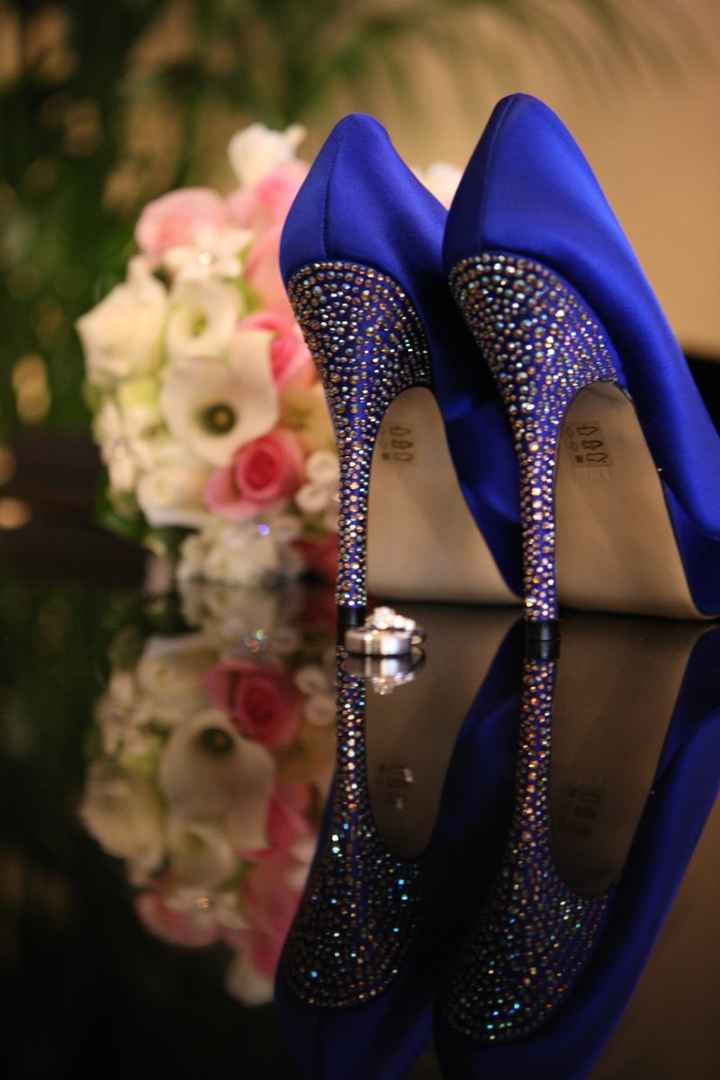 PLEASE HELP ME CHOSE>>>SHOES..PICS