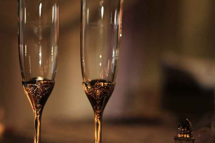 Toasting flutes are in!