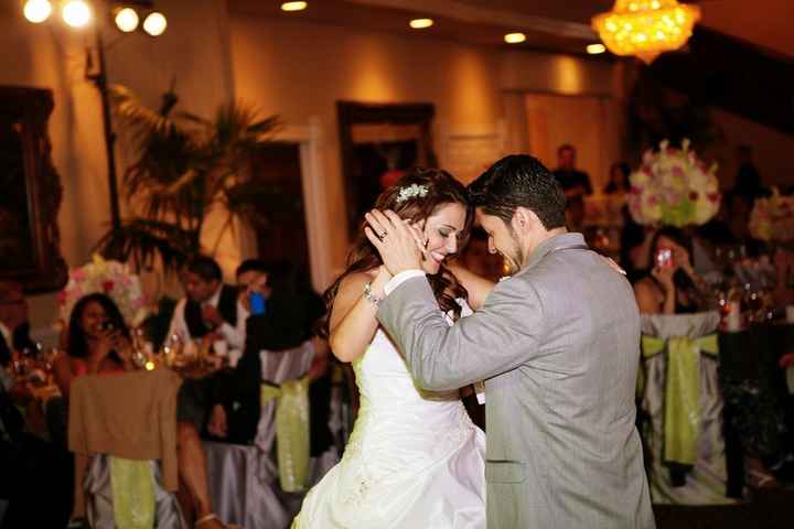 Wedding Hair. Long hair down. Let's see your pics!