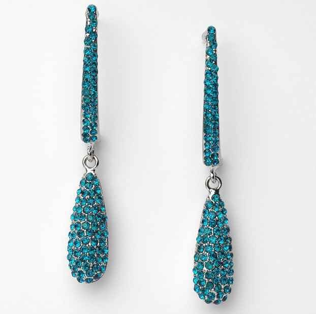 Edit: Which set of earrings? - no necklace