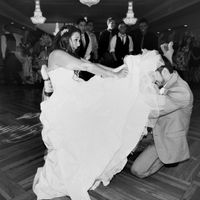 May I see your wedding portraits? (For those who are already married)