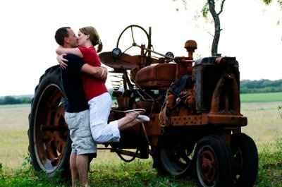 What clothes did you wear or are you going to wear for your engagement pictures?