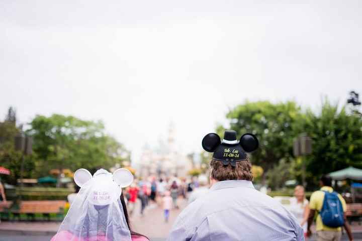 Disneyland Engagement Photos Are Here!!! (*PICS*!!!)