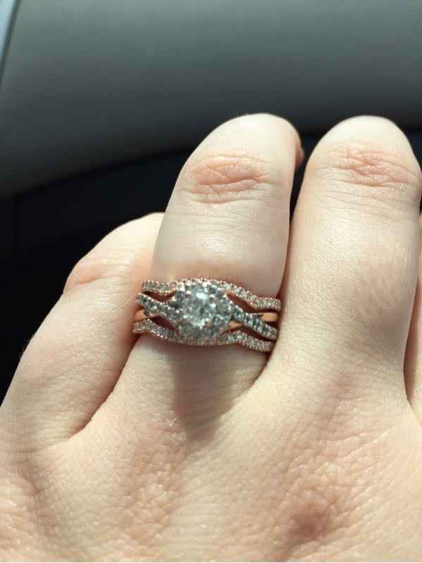 Show me your wedding set!