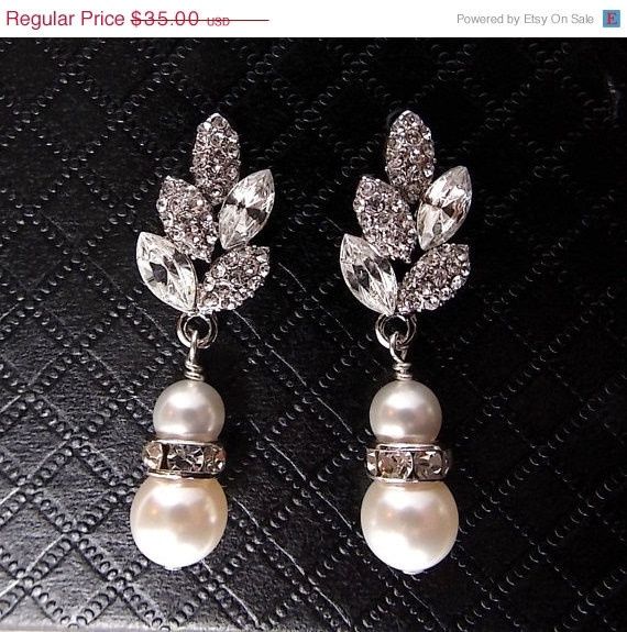 Which Earrings do you like more?