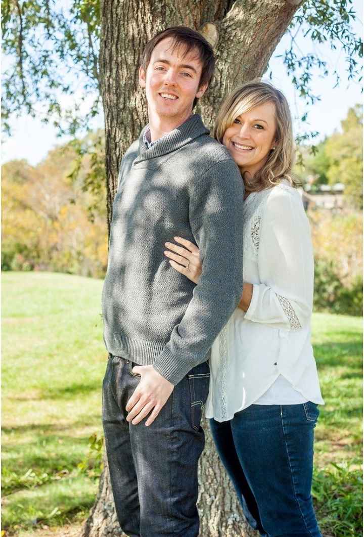 Engagement Photos Back!