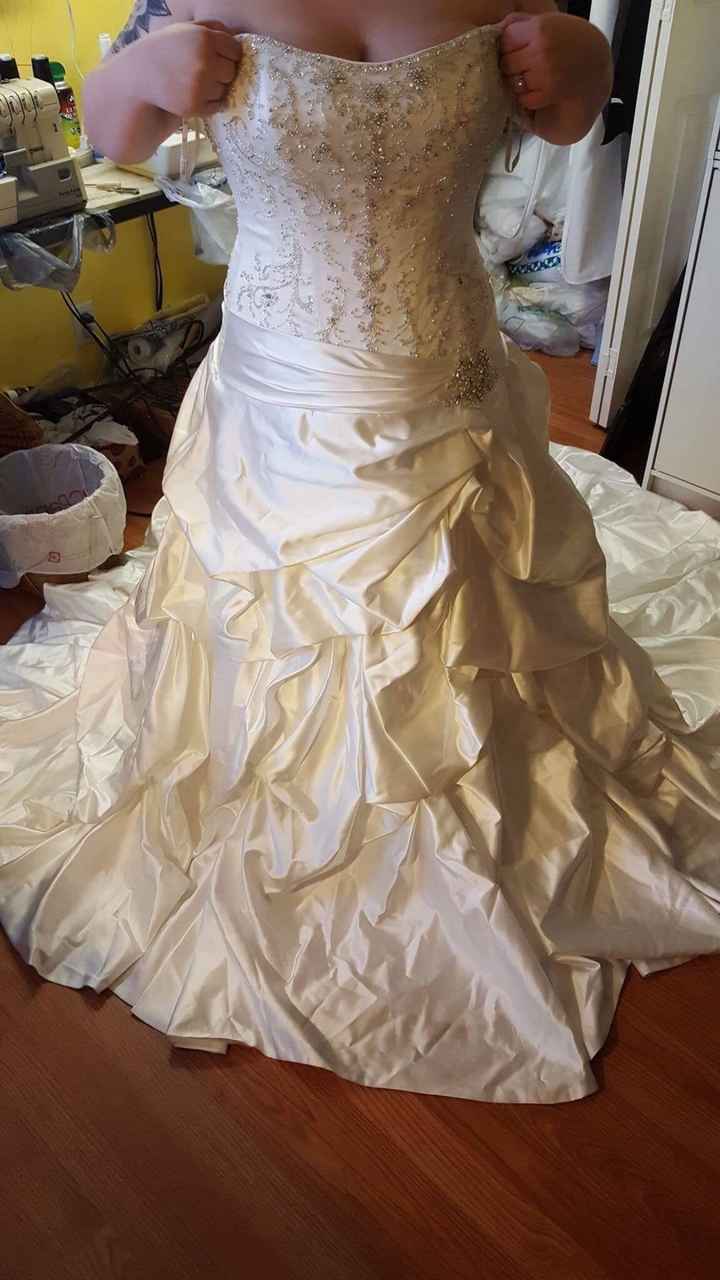 Back with my altered dress! Ahhhhh!