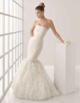 Show off your dress's ladies.