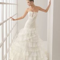 Show off your dress's ladies.