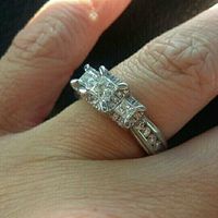 Let's see those beautiful rings lady's!