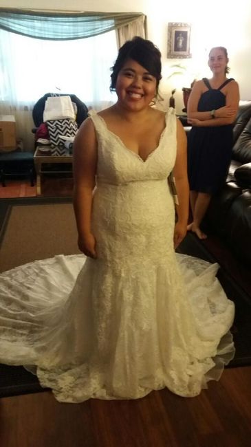 I wanna see your wedding dress!